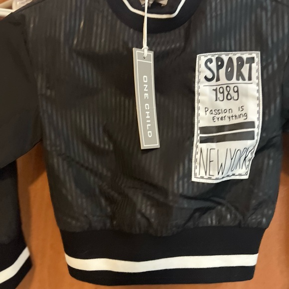 NWT Boy’s size 5 / 6 Black Pullover sport’s shirt by One Child - Picture 2 of 5